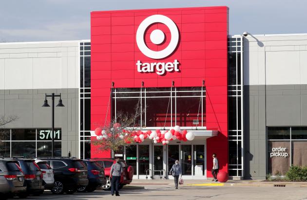 Check what stores will be open on Easter this year
