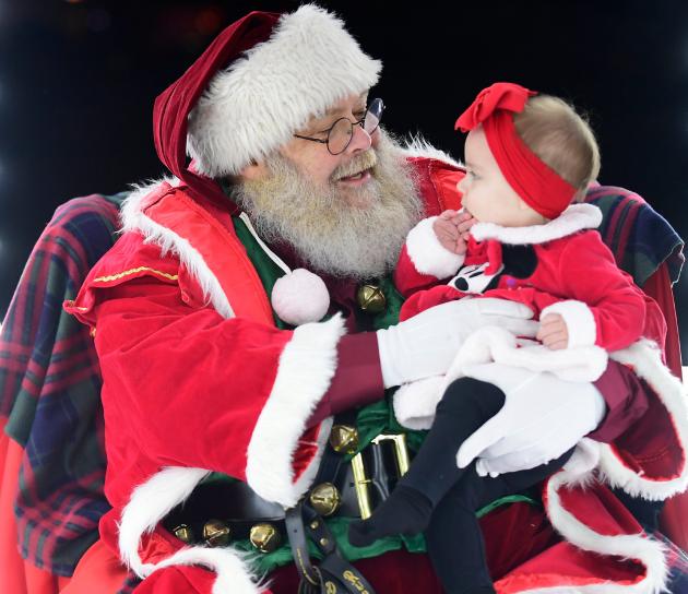 Hagerstown City Park holiday lights and parade