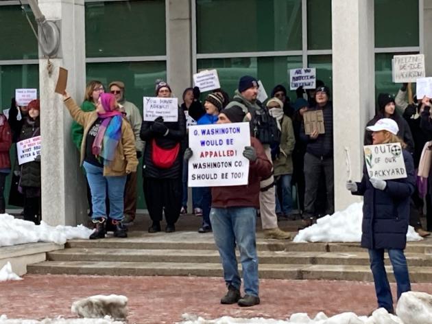 Crowd in Hagerstown protests proposed immigrant detention at warehouse
