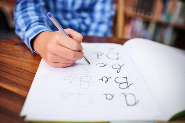 PA elementary students are now required to learn cursive writing