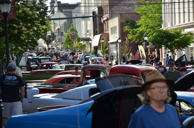 Classic cars to roll into downtown Hagerstown May 15