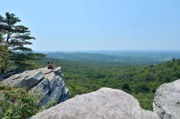 Annapolis Rock in Washington County offers Appalachian Trail day hike