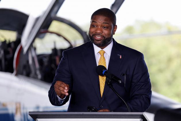 Byron Donalds may win FL governor. It's a bigger win for GOP. | Opinion