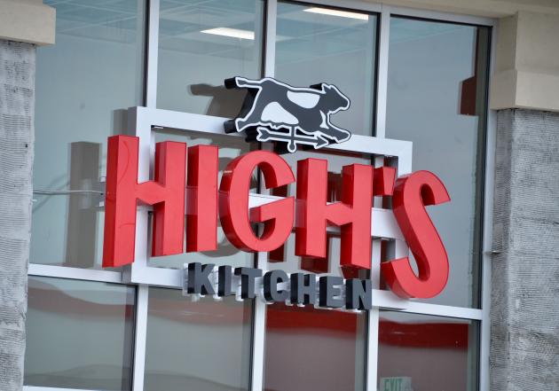 High's grand opening for new Boonsboro store includes gas deal